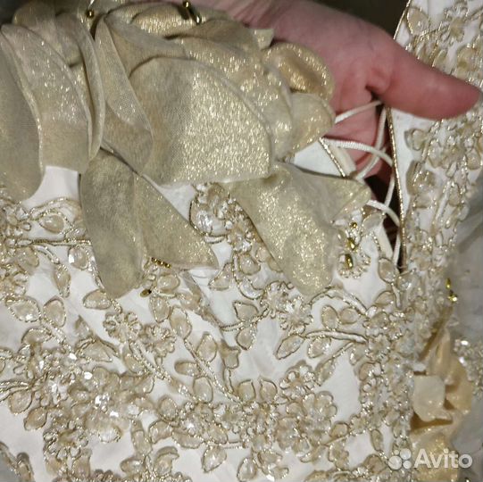 Свадебное платье бу 46-48