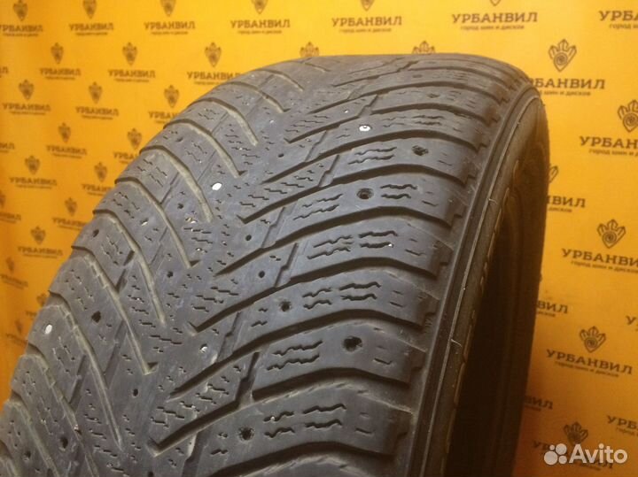 Nokian Tyres Hakkapeliitta 8 225/55 R17