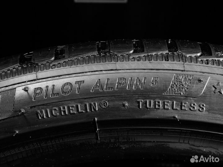 Michelin Pilot Alpin 5 275/35 R19 и 285/30 R20 99V