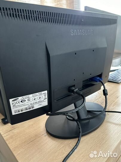 Монитор samsung syncmaster E1920