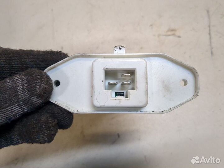 Сопротивление отопителя Nissan X-Trail (T30), 2002