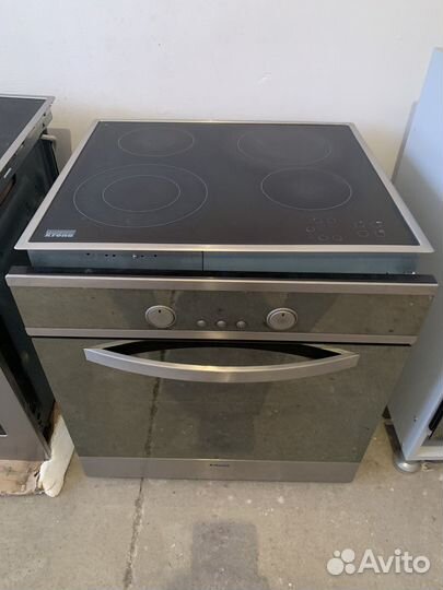 Духовой шкаф Hansa и варочная панель