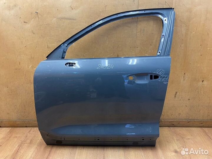 Дверь передняя левая Volvo XC40