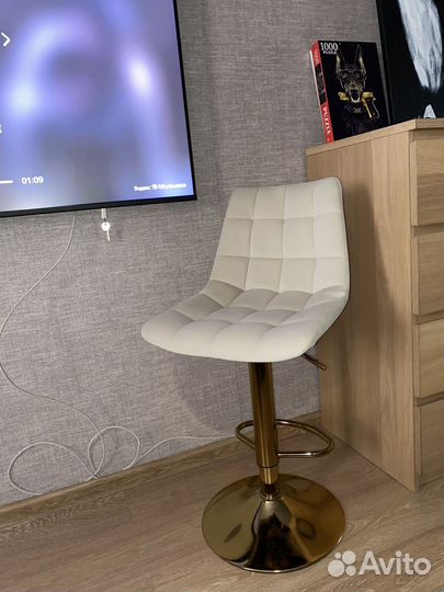Стул для макияжа