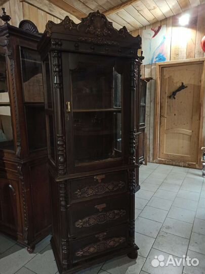 Горка буфет старинная антикварная