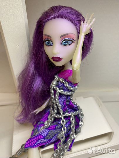Monster High - Призрачная Спектра Вондегрейст