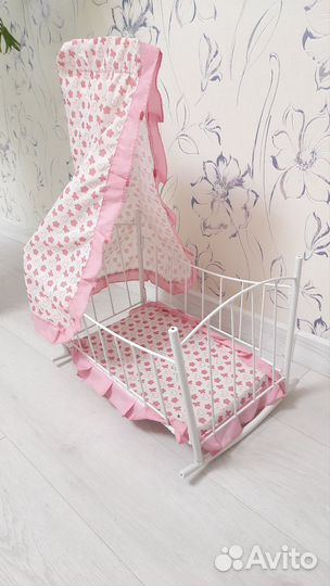 Кроватка для куклы