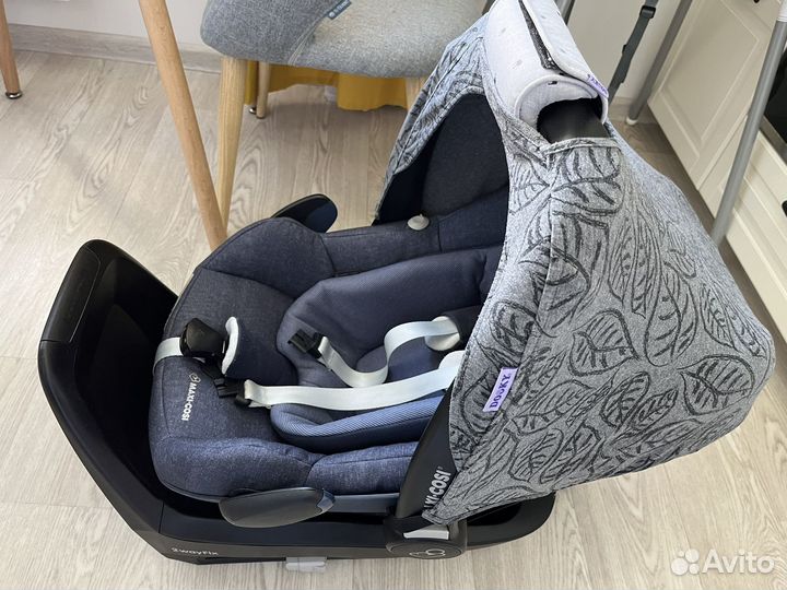 Автолюлька maxi cosi pebble plus с базой