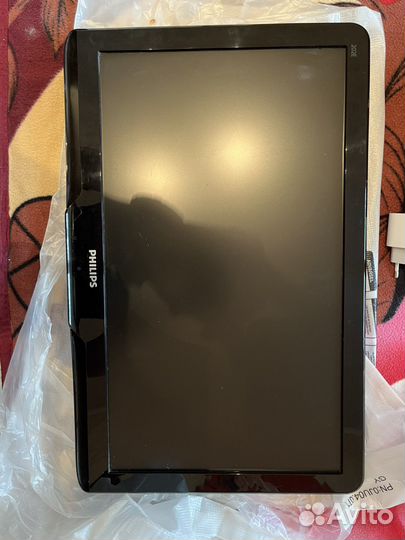 Продам монитор компьютерный philips 202E