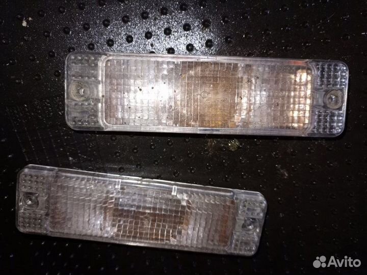 Поворотник Volkswagen Golf MK2