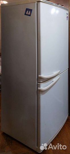 Холодильник Атлант двухкамерный бу