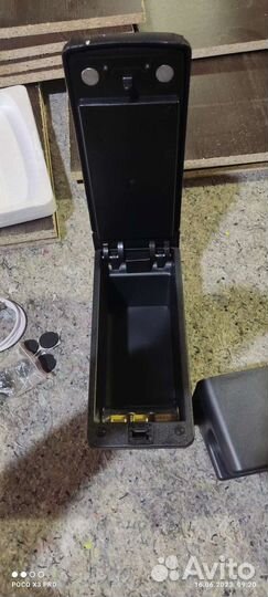 Подлокотник Ниссан террано 3