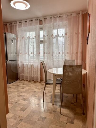 2-к. квартира, 56,3 м², 5/10 эт.