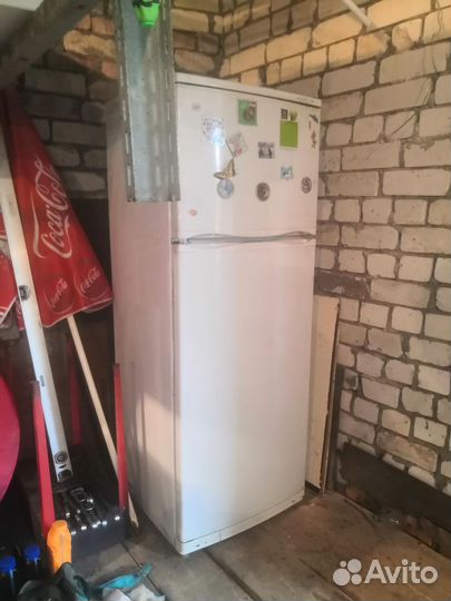 Холодильник