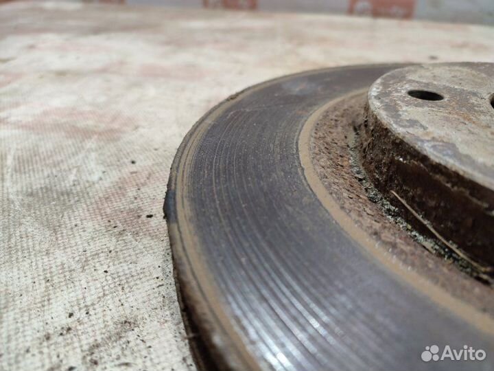 Диск тормозной передний Nissan Qashqai J10 HR16