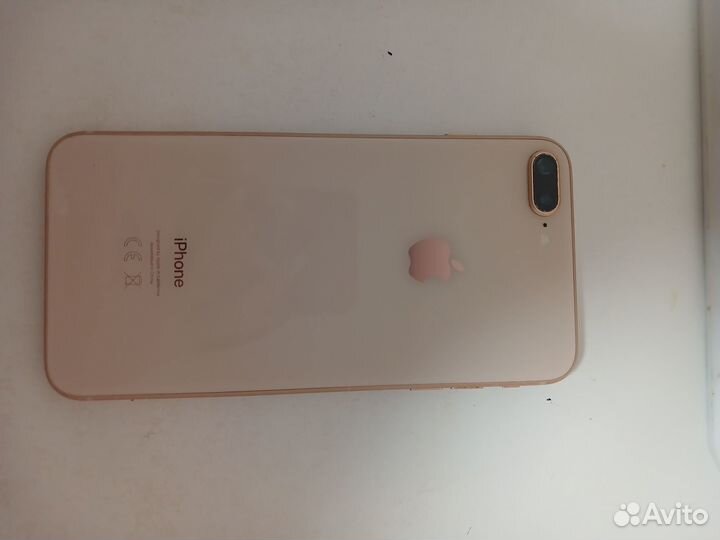 iPhone 8 Plus, 64 ГБ
