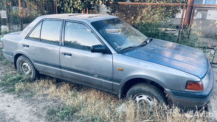 Mazda 323 1.6 МТ, 1990, 250 000 км