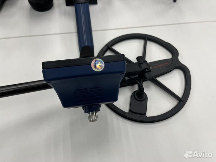 Металлоискатель Minelab Quattro