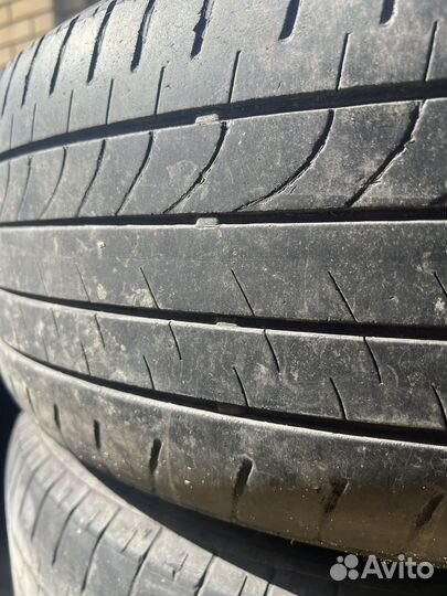 Bridgestone Dueler H/L 33A 235/55 R20 102V