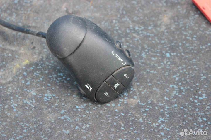 Кнопки управления магнитолой Renault Megane (Рено