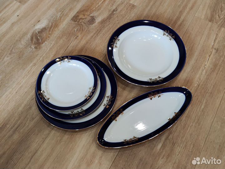 Сервиз столовый кобальт розы