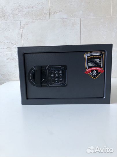 Сейф для оружия тт-200EL