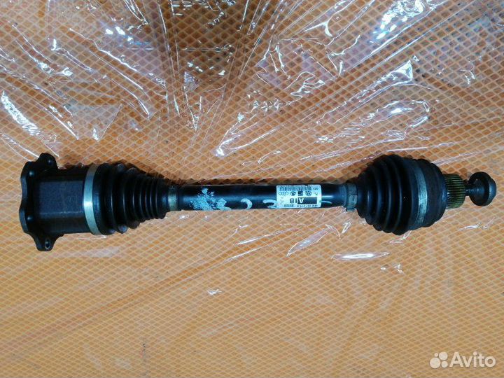 Приводной вал передний Audi Q5 I 8R cdnc 2012
