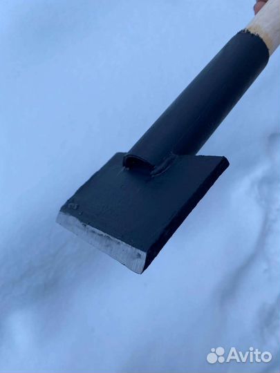 Скребок-ледоруб