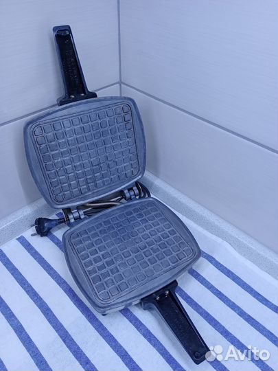 Электрическая вафельница СССР 