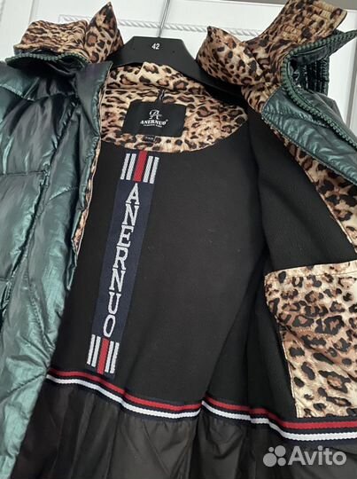 Пуховик на девочку 140 146