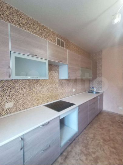 2-к. квартира, 63 м², 1/5 эт.