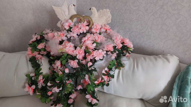 Свадебная композиция на президиум молодых