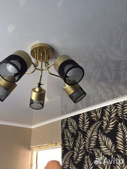 Эксклюзивная люстра для натяжных потолков