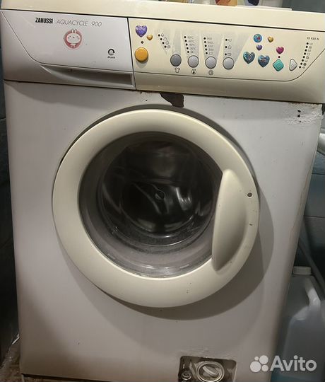 Стиральная машина zanussi