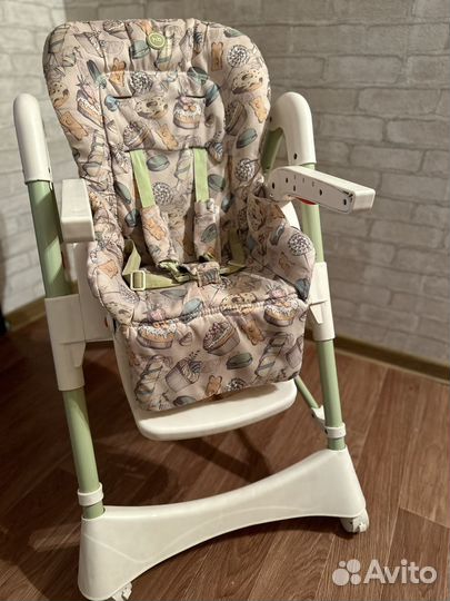Стульчик для кормления happy baby Kelvin