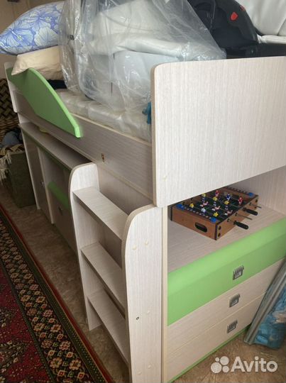 Детская кровать с матрасом
