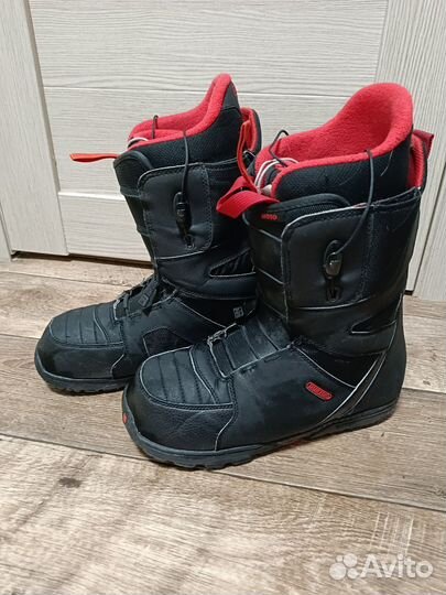 Сноубордические ботинки burton