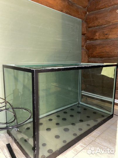 Большой аквариум для рептилий, не использовался