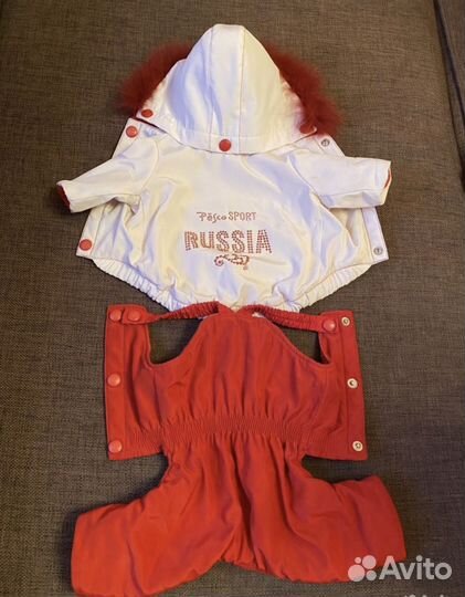 Дубленка и комбез для собачки и много еще одежды