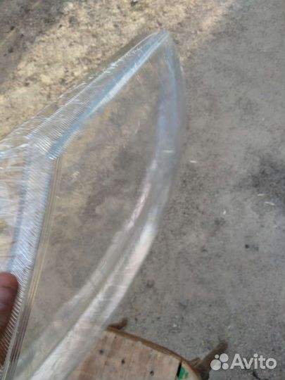 Стекло фары передняя гранта