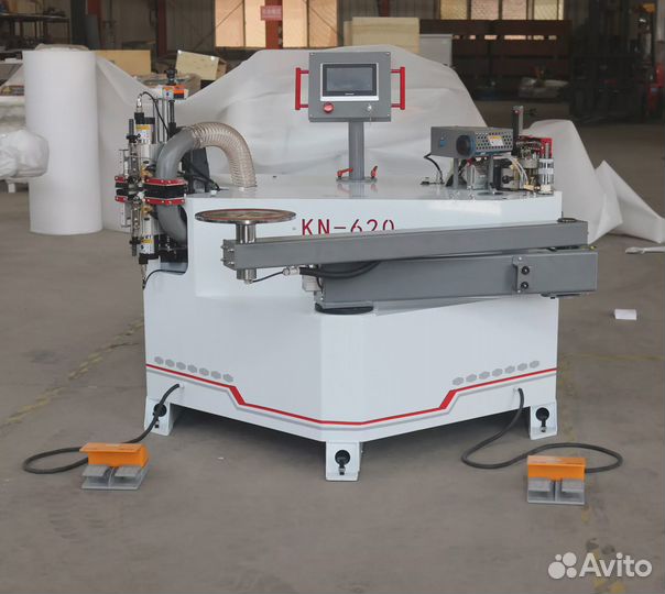 Криволинейный кромкооблицовочный станок Formigo W1