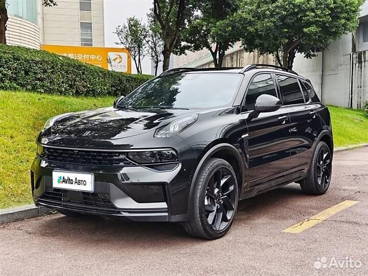 Lynk & Co 01 2.0 AT, 2021, 29 000 км