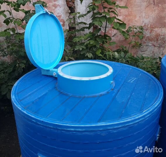 Емкость-термос для перевозки молока 500 л