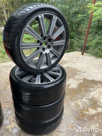 R18 Hankook Ventus V12 Evo2 K120 225/40, PCD 5x100 DIA 55