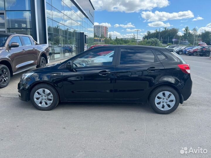 Kia Rio 1.4 AT, 2015, 111 000 км