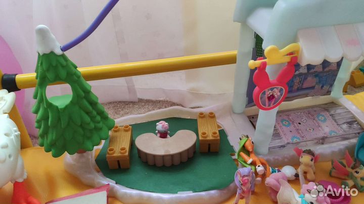 Домик энчантимолс и куколки