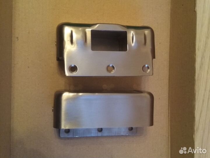 Ответная часть накладного электрозамка