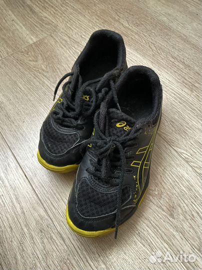 Кроссовки asics детские