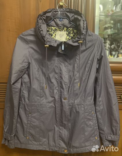 Вещи женские 42-44 размера