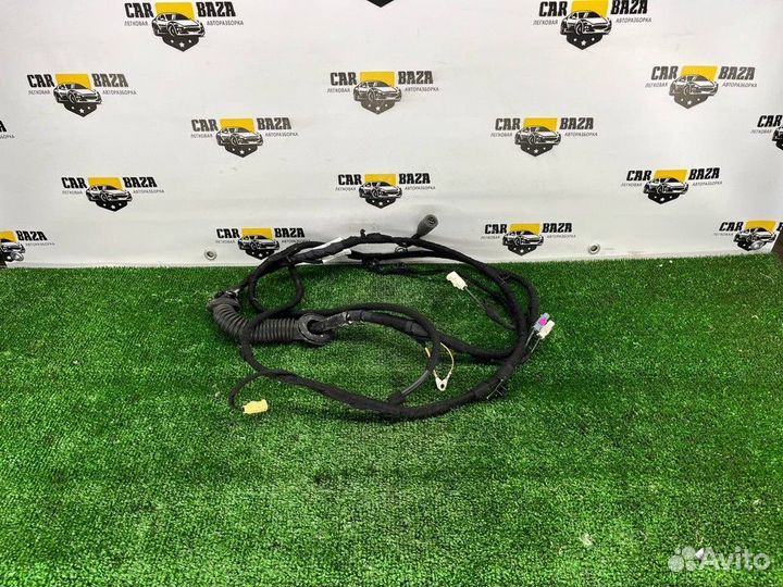 Электропроводка крышки багажника